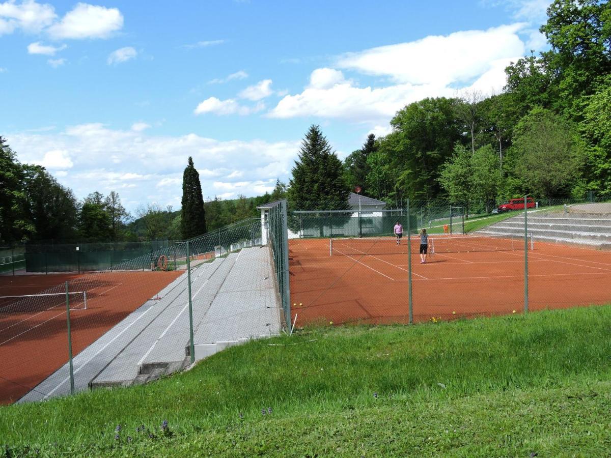 Tennispark Sporthotel & Apartments Fur Selbstversorger Badenweiler Exteriér fotografie